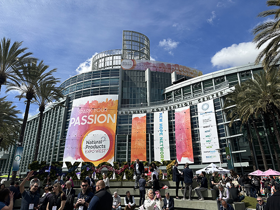 the front of the Anaheim Convention center for Expo West