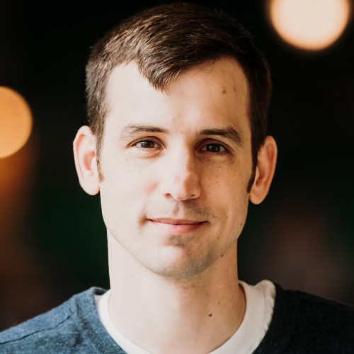 Daniel Palmer casual head shot